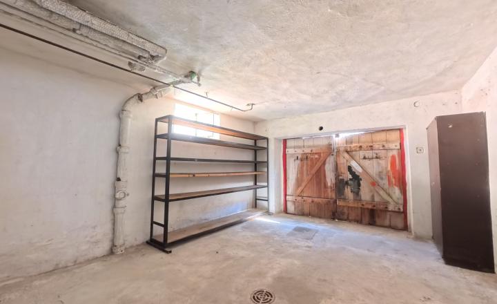 Priestranný 5 izbový rodinný dom, garáž, veľký pozemok, Dlhá pri Trnave - fotografia 20