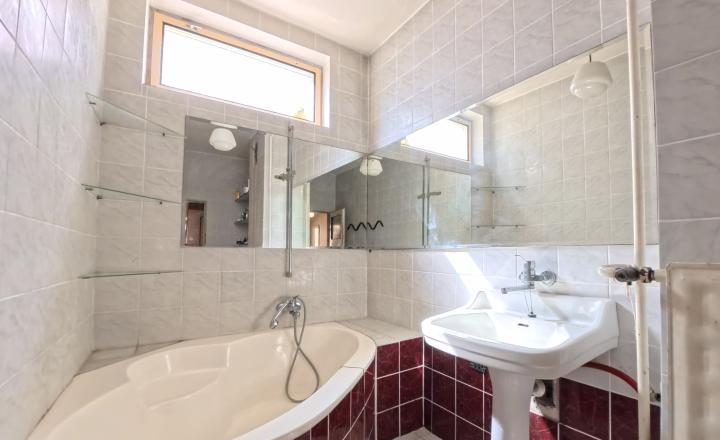 Priestranný 5 izbový rodinný dom, garáž, veľký pozemok, Dlhá pri Trnave - fotografia 9