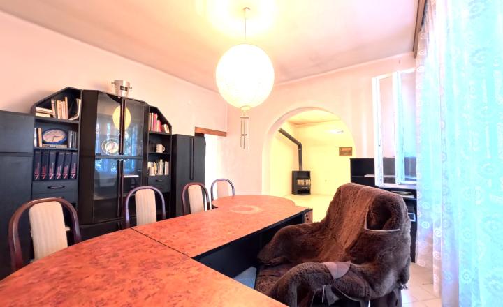 Priestranný 5 izbový rodinný dom, garáž, veľký pozemok, Dlhá pri Trnave - fotografia 6
