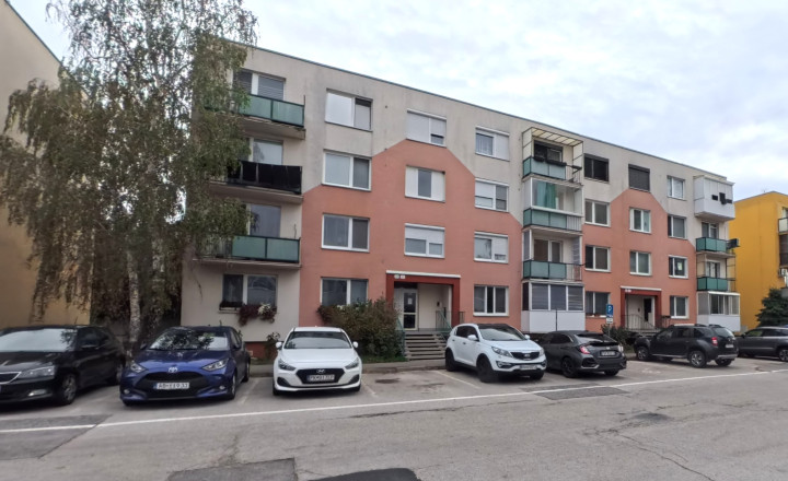 EXKLUZÍVNE NA PRENÁJOM 3 IZB.BYT, BYSTRICKÁ UL., PEZINOK - fotografia 17